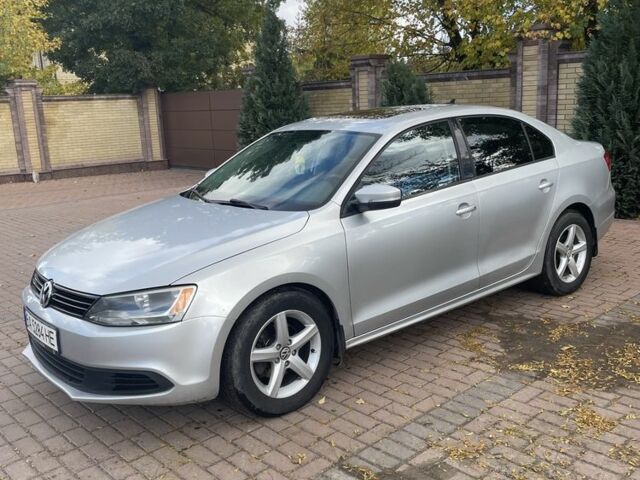 Серый Фольксваген Джетта, объемом двигателя 2.5 л и пробегом 210 тыс. км за 7200 $, фото 1 на Automoto.ua