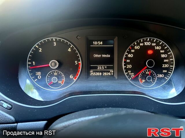 Сірий Фольксваген Джетта, об'ємом двигуна 1.6 л та пробігом 255 тис. км за 6700 $, фото 5 на Automoto.ua