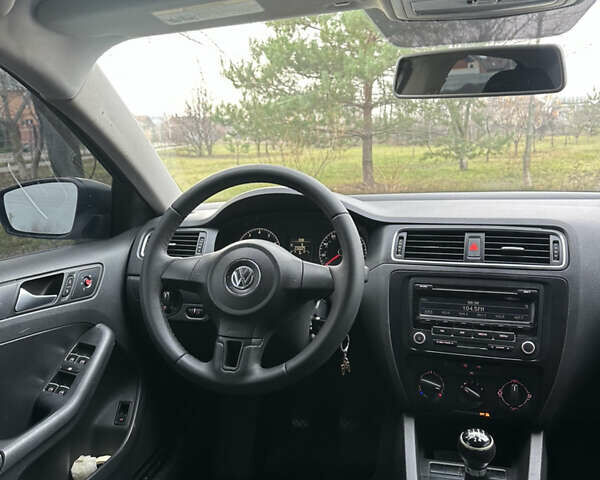 Сірий Фольксваген Джетта, об'ємом двигуна 1.98 л та пробігом 232 тис. км за 5850 $, фото 19 на Automoto.ua