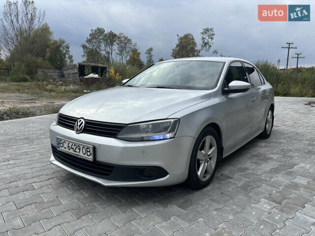 Сірий Фольксваген Джетта, об'ємом двигуна 1.6 л та пробігом 284 тис. км за 6350 $, фото 1 на Automoto.ua