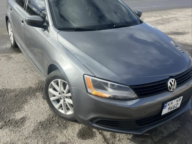 Серый Фольксваген Джетта, объемом двигателя 2.5 л и пробегом 250 тыс. км за 9100 $, фото 1 на Automoto.ua