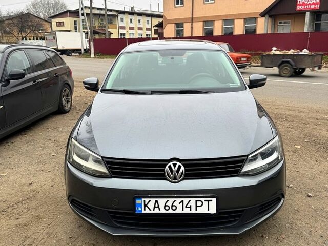 Серый Фольксваген Джетта, объемом двигателя 2.5 л и пробегом 300 тыс. км за 8500 $, фото 3 на Automoto.ua