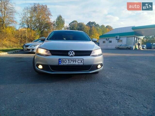 Серый Фольксваген Джетта, объемом двигателя 2.48 л и пробегом 317 тыс. км за 8300 $, фото 17 на Automoto.ua