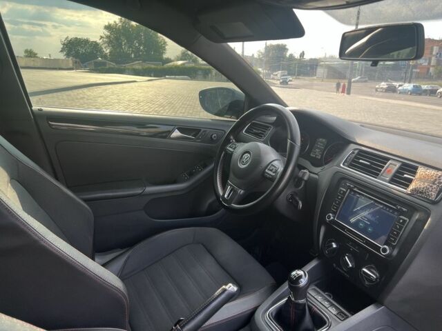 Серый Фольксваген Джетта, объемом двигателя 2 л и пробегом 176 тыс. км за 7200 $, фото 9 на Automoto.ua