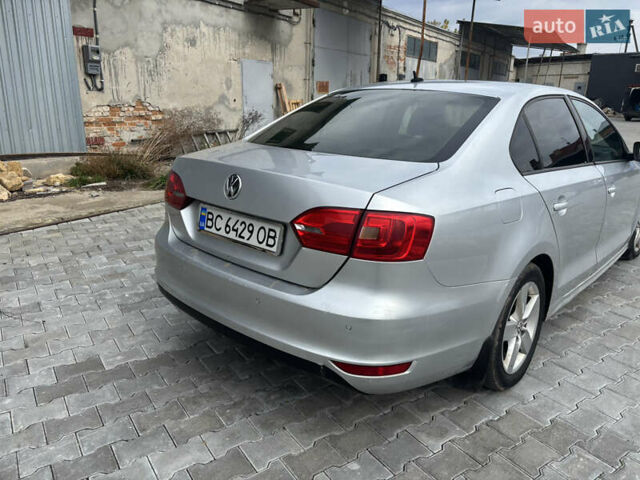 Сірий Фольксваген Джетта, об'ємом двигуна 1.6 л та пробігом 284 тис. км за 6350 $, фото 7 на Automoto.ua