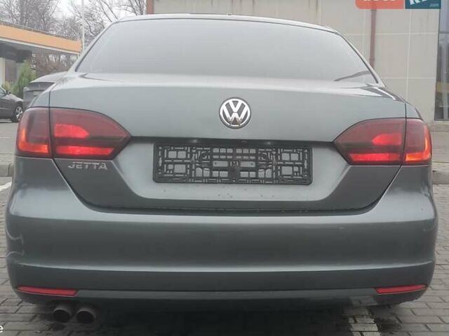 Сірий Фольксваген Джетта, об'ємом двигуна 1.97 л та пробігом 160 тис. км за 10000 $, фото 5 на Automoto.ua