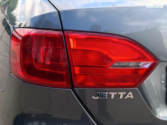 Серый Фольксваген Джетта, объемом двигателя 2.5 л и пробегом 250 тыс. км за 8690 $, фото 10 на Automoto.ua