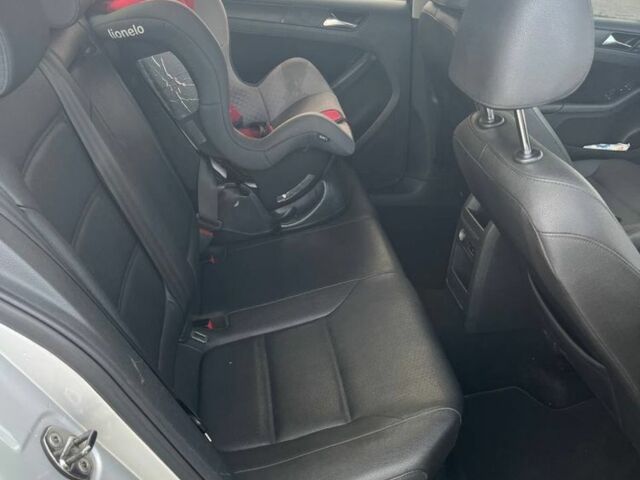 Сірий Фольксваген Джетта, об'ємом двигуна 2.5 л та пробігом 302 тис. км за 7600 $, фото 9 на Automoto.ua