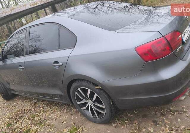 Серый Фольксваген Джетта, объемом двигателя 2.5 л и пробегом 200 тыс. км за 8200 $, фото 11 на Automoto.ua