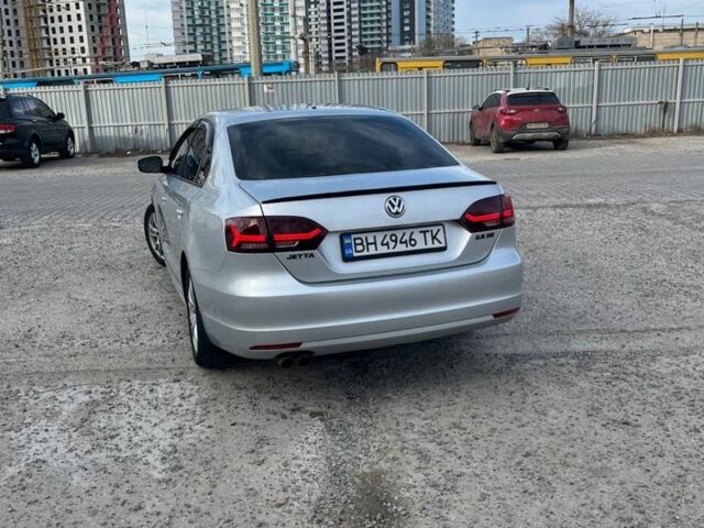 Сірий Фольксваген Джетта, об'ємом двигуна 2.5 л та пробігом 302 тис. км за 7600 $, фото 5 на Automoto.ua