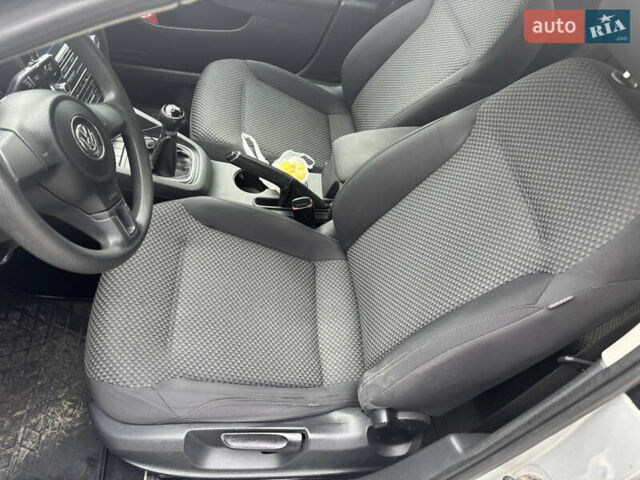 Сірий Фольксваген Джетта, об'ємом двигуна 1.6 л та пробігом 284 тис. км за 6350 $, фото 14 на Automoto.ua
