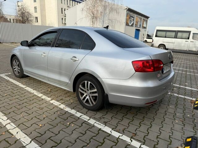 Сірий Фольксваген Джетта, об'ємом двигуна 2.5 л та пробігом 228 тис. км за 8300 $, фото 12 на Automoto.ua