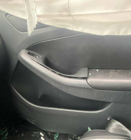 Серый Фольксваген Джетта, объемом двигателя 1.39 л и пробегом 230 тыс. км за 6500 $, фото 17 на Automoto.ua