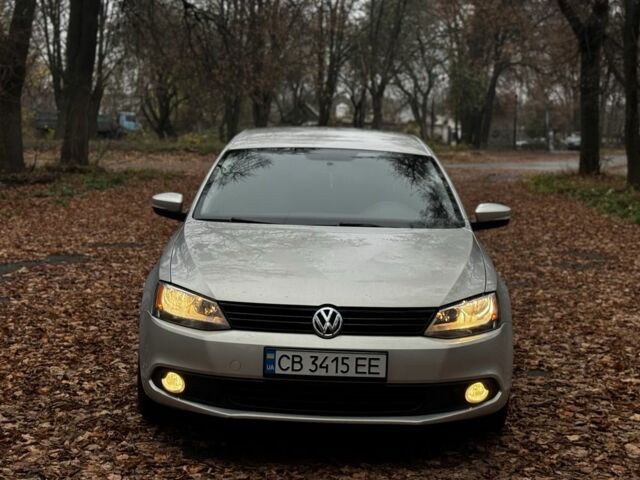 Серый Фольксваген Джетта, объемом двигателя 2 л и пробегом 220 тыс. км за 7900 $, фото 3 на Automoto.ua