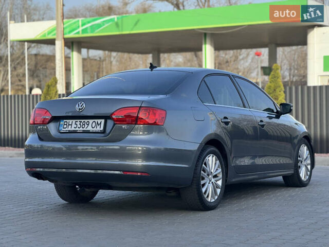Серый Фольксваген Джетта, объемом двигателя 1.97 л и пробегом 212 тыс. км за 9200 $, фото 16 на Automoto.ua