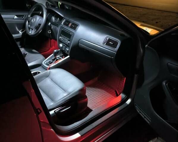 Фольксваген Джетта 2011 в Василькове на Automoto.ua Серый Фольксваген Джетта, объемом двигателя 2.5 л и пробегом 232 тыс. км за 8600 $, фото 18 на Automoto.ua