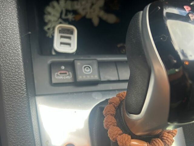 Сірий Фольксваген Джетта, об'ємом двигуна 2.5 л та пробігом 225 тис. км за 8300 $, фото 5 на Automoto.ua