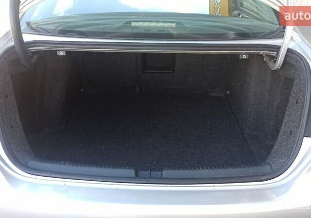 Серый Фольксваген Джетта, объемом двигателя 2.5 л и пробегом 103 тыс. км за 8400 $, фото 21 на Automoto.ua