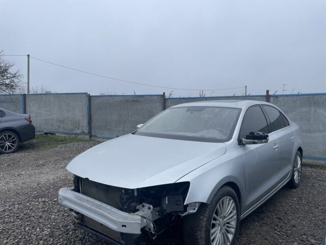 Серый Фольксваген Джетта, объемом двигателя 2.5 л и пробегом 150 тыс. км за 5200 $, фото 3 на Automoto.ua