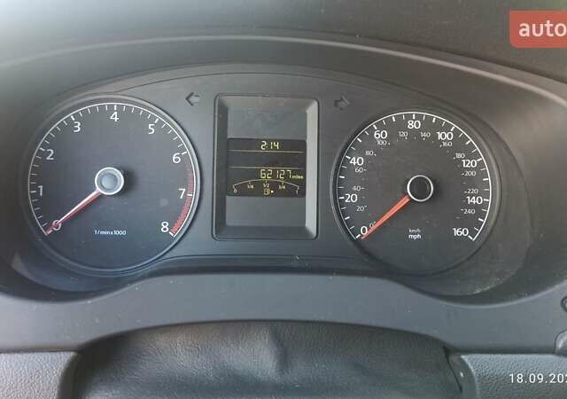 Серый Фольксваген Джетта, объемом двигателя 2.5 л и пробегом 103 тыс. км за 8400 $, фото 3 на Automoto.ua