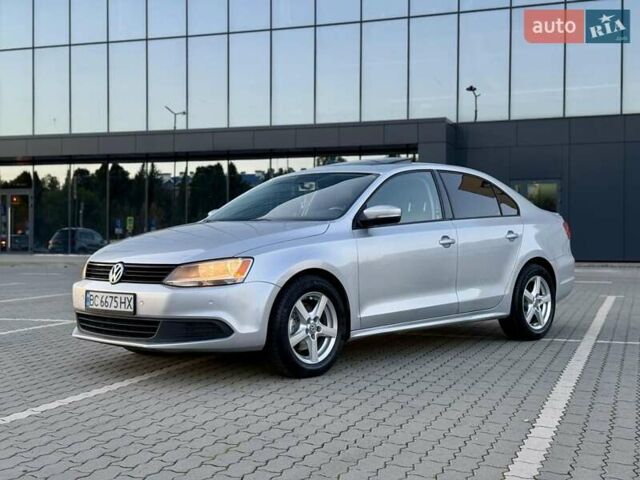 Сірий Фольксваген Джетта, об'ємом двигуна 2.5 л та пробігом 260 тис. км за 6900 $, фото 9 на Automoto.ua