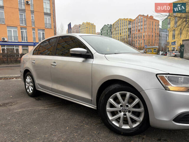 Серый Фольксваген Джетта, объемом двигателя 1.97 л и пробегом 311 тыс. км за 8100 $, фото 5 на Automoto.ua