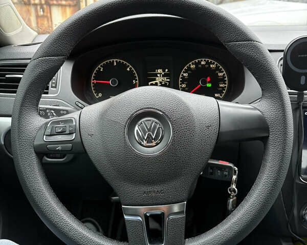 Серый Фольксваген Джетта, объемом двигателя 1.97 л и пробегом 311 тыс. км за 8100 $, фото 16 на Automoto.ua