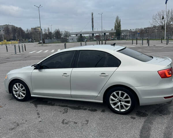 Сірий Фольксваген Джетта, об'ємом двигуна 2.5 л та пробігом 400 тис. км за 7000 $, фото 16 на Automoto.ua