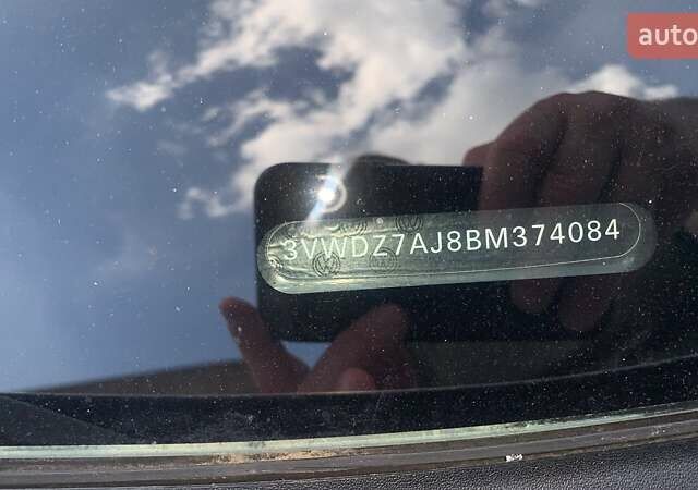 Серый Фольксваген Джетта, объемом двигателя 2.48 л и пробегом 133 тыс. км за 8800 $, фото 3 на Automoto.ua