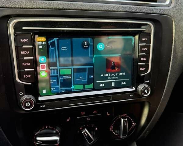 Сірий Фольксваген Джетта, об'ємом двигуна 2.48 л та пробігом 228 тис. км за 8100 $, фото 23 на Automoto.ua