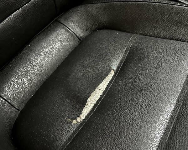 Серый Фольксваген Джетта, объемом двигателя 2.5 л и пробегом 285 тыс. км за 9500 $, фото 15 на Automoto.ua