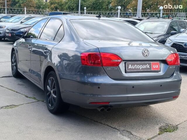 Серый Фольксваген Джетта, объемом двигателя 2.5 л и пробегом 250 тыс. км за 8690 $, фото 11 на Automoto.ua