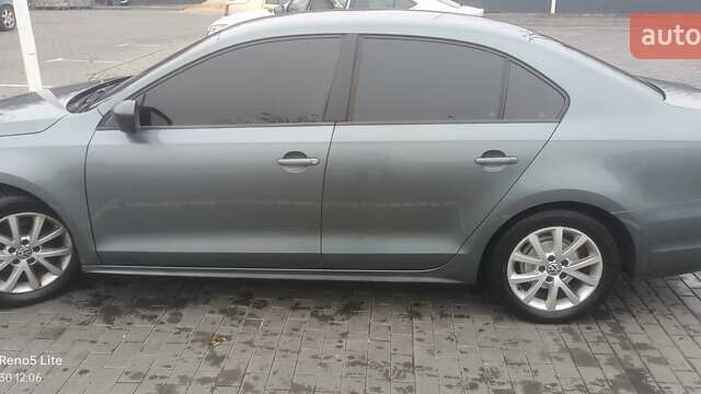 Сірий Фольксваген Джетта, об'ємом двигуна 1.97 л та пробігом 160 тис. км за 10000 $, фото 14 на Automoto.ua