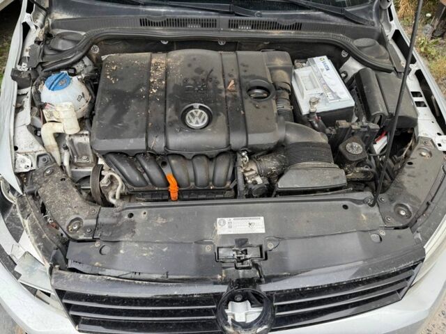 Сірий Фольксваген Джетта, об'ємом двигуна 2.5 л та пробігом 150 тис. км за 2900 $, фото 9 на Automoto.ua