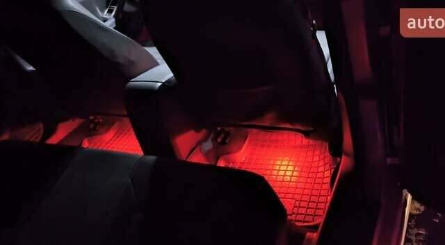 Фольксваген Джетта 2011 в Василькове на Automoto.ua Серый Фольксваген Джетта, объемом двигателя 2.5 л и пробегом 232 тыс. км за 8600 $, фото 17 на Automoto.ua