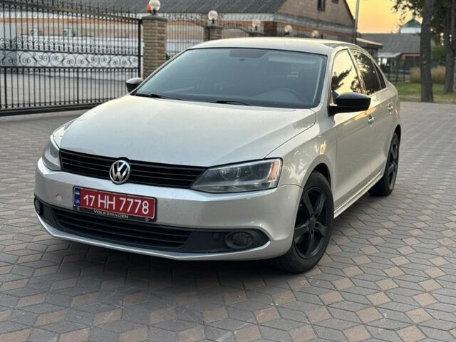 Сірий Фольксваген Джетта, об'ємом двигуна 2 л та пробігом 269 тис. км за 7999 $, фото 6 на Automoto.ua