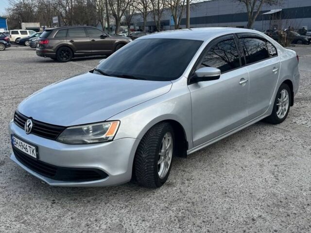 Сірий Фольксваген Джетта, об'ємом двигуна 2.5 л та пробігом 302 тис. км за 7600 $, фото 2 на Automoto.ua