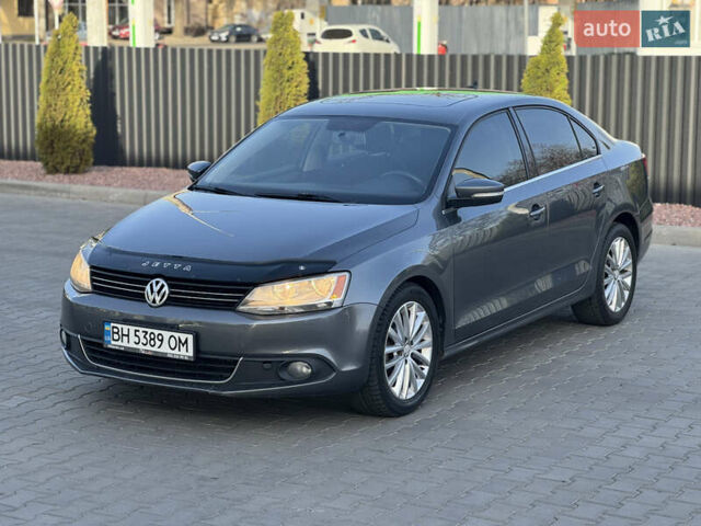 Серый Фольксваген Джетта, объемом двигателя 1.97 л и пробегом 212 тыс. км за 9200 $, фото 7 на Automoto.ua