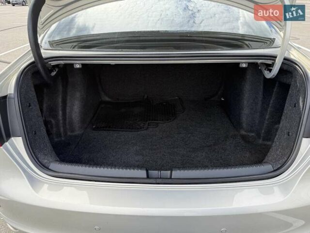 Серый Фольксваген Джетта, объемом двигателя 1.39 л и пробегом 139 тыс. км за 7999 $, фото 16 на Automoto.ua