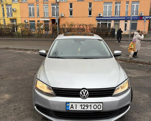 Серый Фольксваген Джетта, объемом двигателя 1.97 л и пробегом 311 тыс. км за 8100 $, фото 1 на Automoto.ua