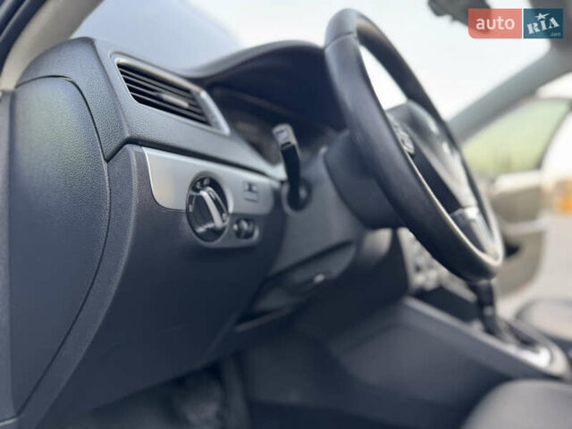 Серый Фольксваген Джетта, объемом двигателя 1.97 л и пробегом 212 тыс. км за 9200 $, фото 26 на Automoto.ua