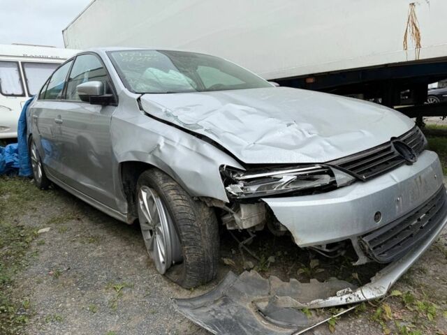 Сірий Фольксваген Джетта, об'ємом двигуна 2.5 л та пробігом 150 тис. км за 2900 $, фото 16 на Automoto.ua