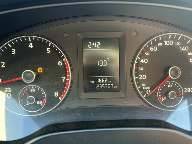 Серый Фольксваген Джетта, объемом двигателя 1.4 л и пробегом 235 тыс. км за 7300 $, фото 12 на Automoto.ua