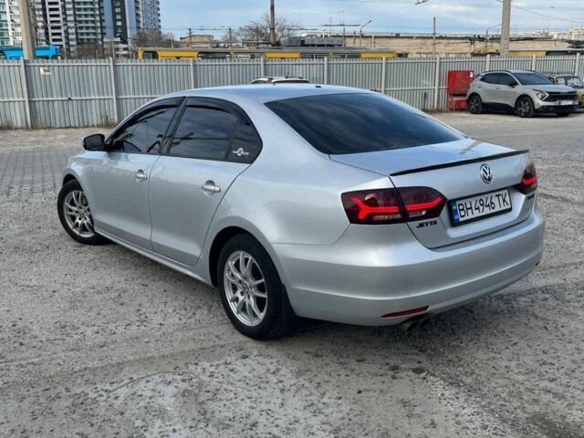 Сірий Фольксваген Джетта, об'ємом двигуна 2.5 л та пробігом 302 тис. км за 7600 $, фото 3 на Automoto.ua