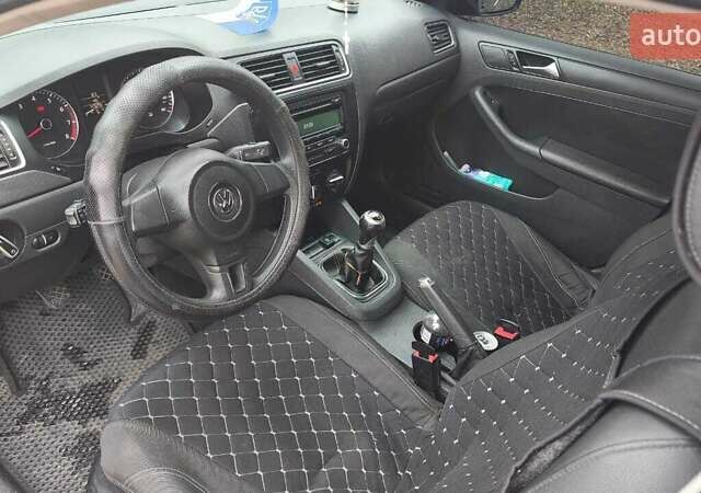 Серый Фольксваген Джетта, объемом двигателя 2.5 л и пробегом 200 тыс. км за 8200 $, фото 14 на Automoto.ua