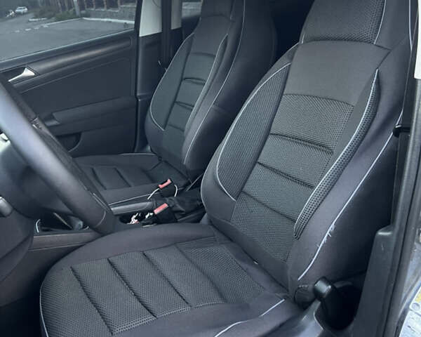 Серый Фольксваген Джетта, объемом двигателя 2 л и пробегом 230 тыс. км за 6300 $, фото 13 на Automoto.ua