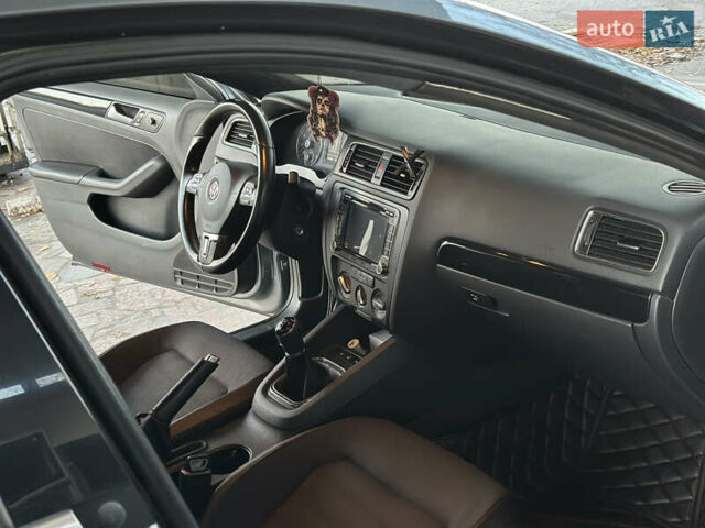 Серый Фольксваген Джетта, объемом двигателя 1.98 л и пробегом 200 тыс. км за 7899 $, фото 17 на Automoto.ua