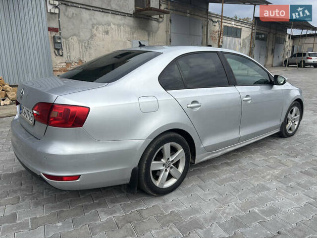 Сірий Фольксваген Джетта, об'ємом двигуна 1.6 л та пробігом 284 тис. км за 6350 $, фото 5 на Automoto.ua
