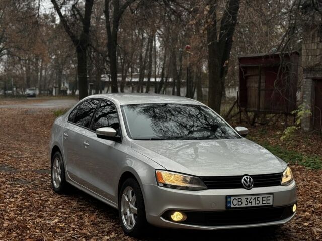 Серый Фольксваген Джетта, объемом двигателя 2 л и пробегом 220 тыс. км за 7900 $, фото 1 на Automoto.ua
