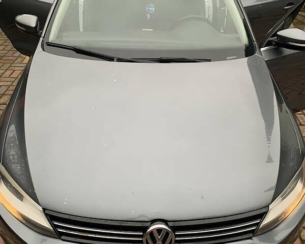 Сірий Фольксваген Джетта, об'ємом двигуна 2.5 л та пробігом 279 тис. км за 7200 $, фото 17 на Automoto.ua